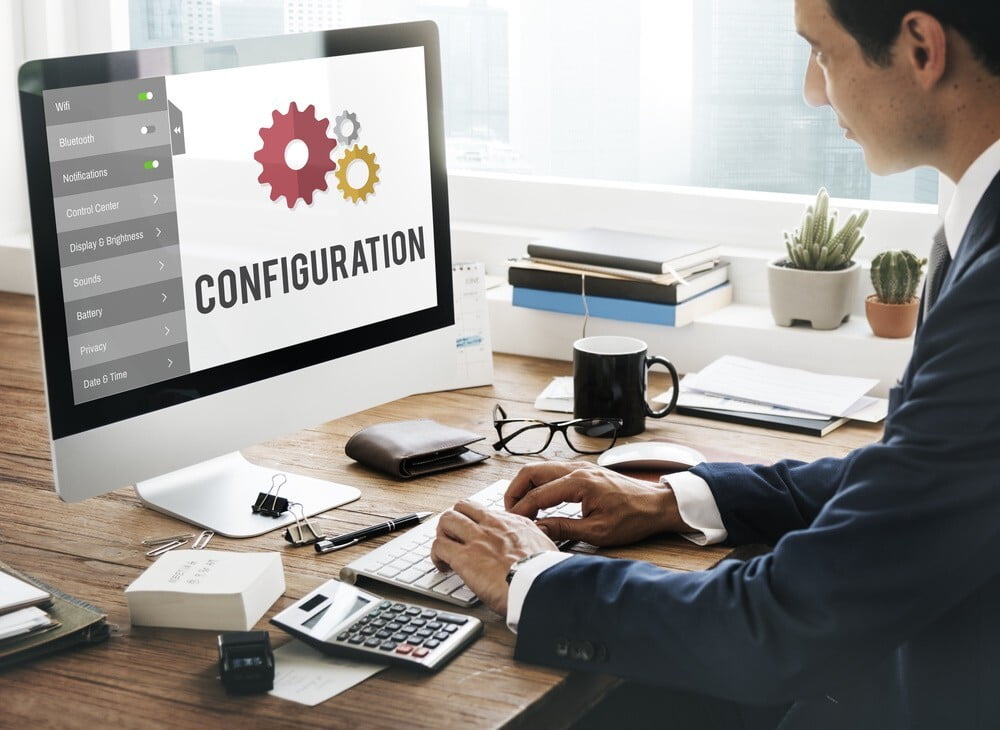Konfigurasi adalah salah satu hal penting saat membuat website Anda. (Sumber: Adobe Photo Images) 