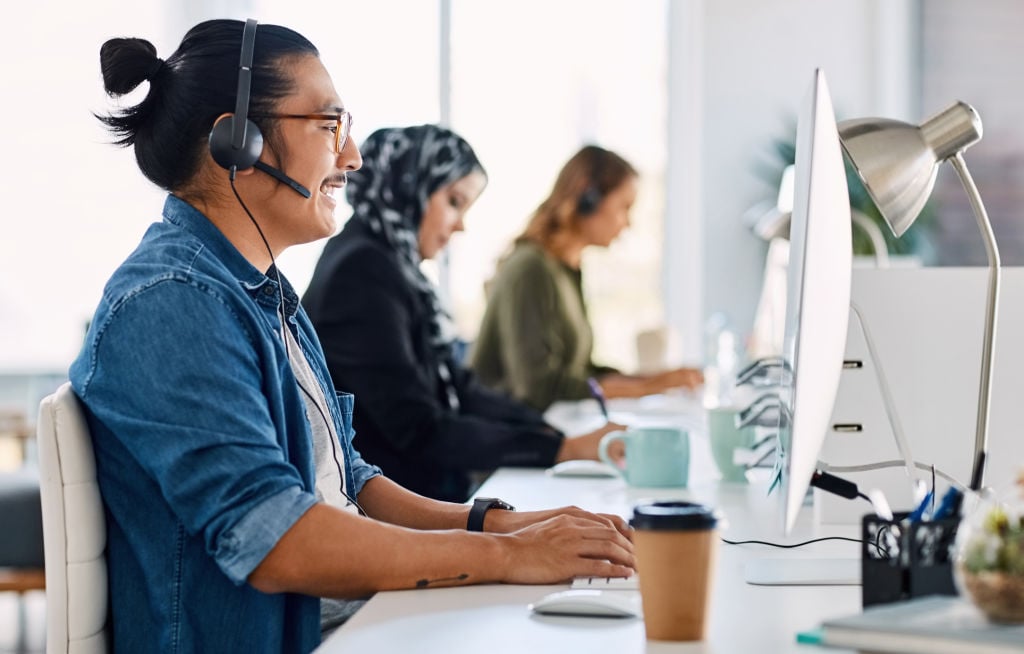 Layanan VPS hosting Exabytes didukung technical support 24/7 (sumber: istock)