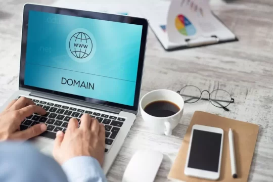 Perbedaan Domain .com dan .co.id, Pilih Yang Mana? - Tutorial Digital Marketing, Website, & Bisnis Online - Exabytes perbedaan domain .com dan .co.id