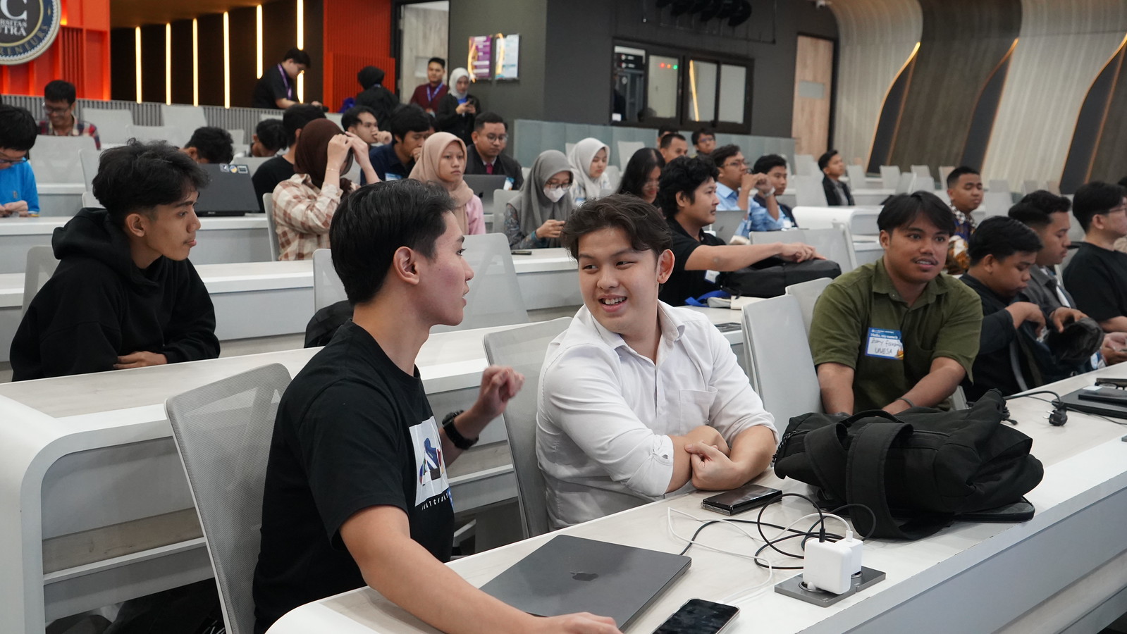 Rekap Exabytes Developer Club: Reimagining Web Development in the Age of AI Agents - Tutorial Digital Marketing, Website, & Bisnis Online - Exabytes Rekap Exabytes Developer Club: Reimagining Web Development in the Age of AI Agents - 2026